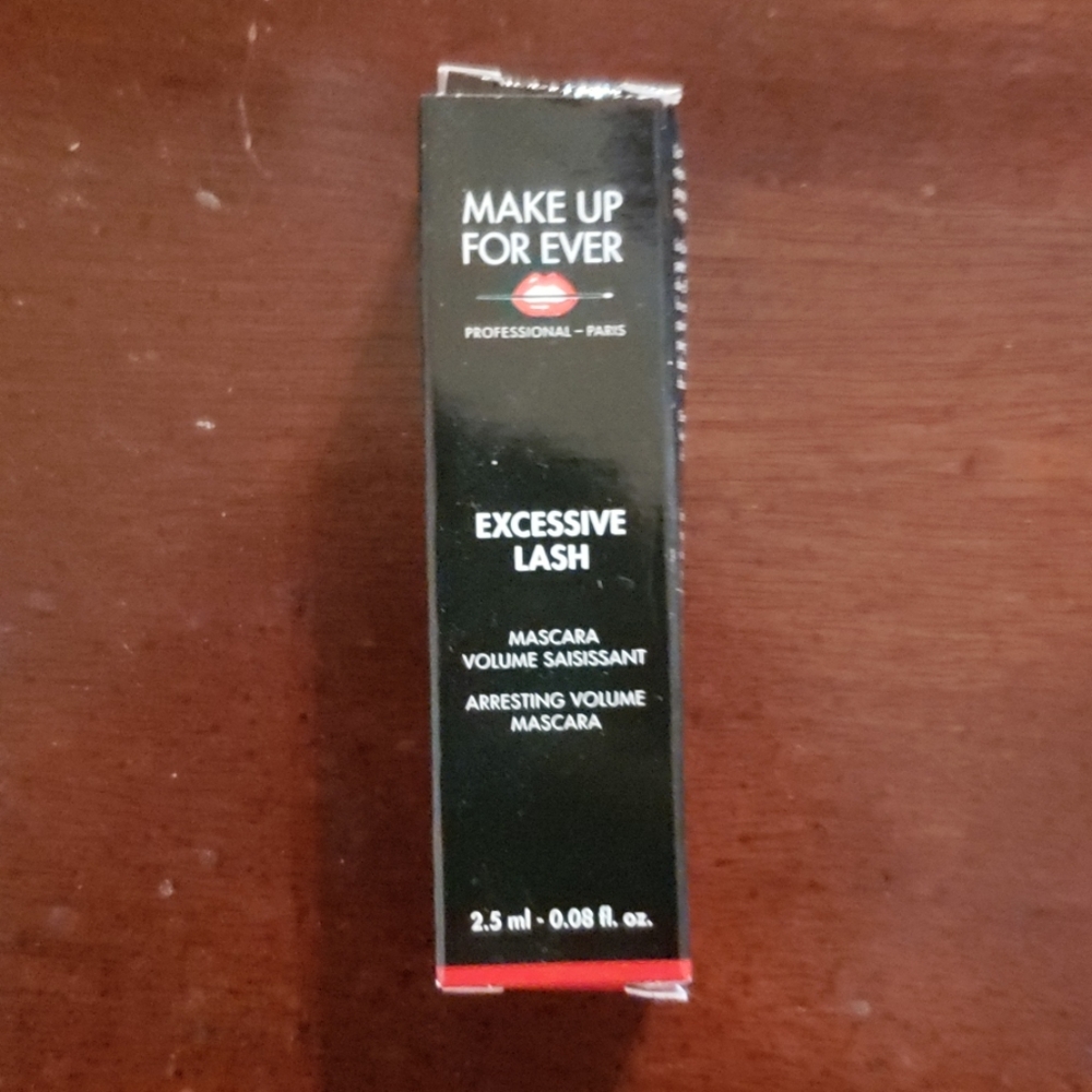 NIB Make Up For Ever Excessive Lash Mascara 2.5 ml